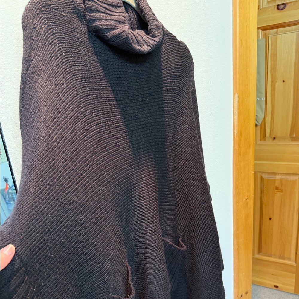 Design Lab Black Sweater